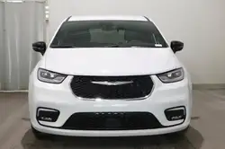 Chrysler Pacifica 2025