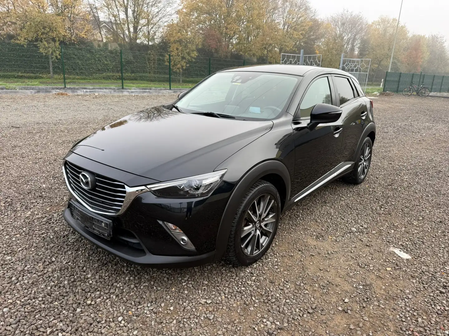 Mazda CX-3 Sports-Line Automatik Schwarz - 2