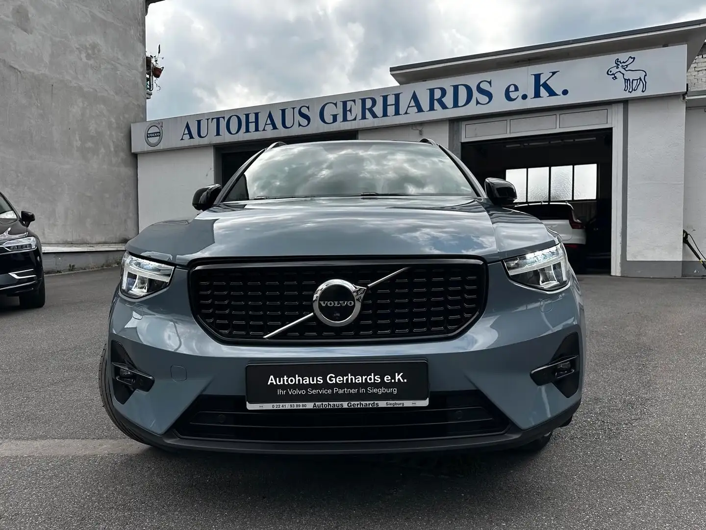 Volvo XC40 T5 Plus Dark Plugin Alcantara, 20'', Blis Grau - 2