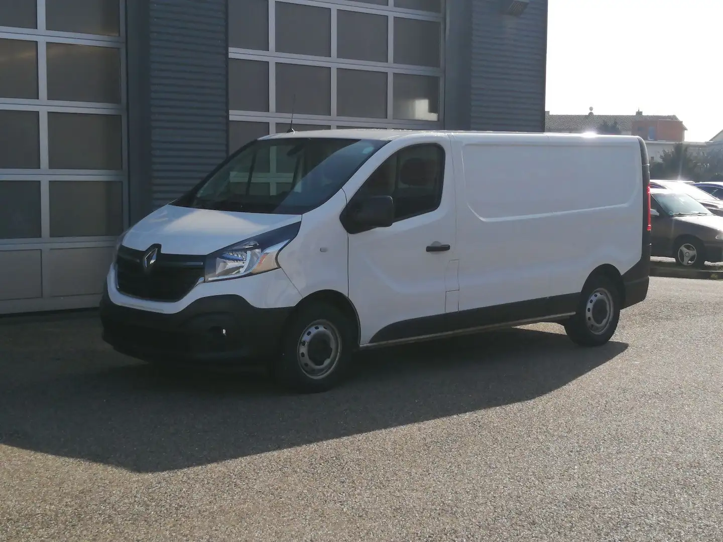 Renault Trafic L2H1 3,0t Komfort Klima Weiß - 1