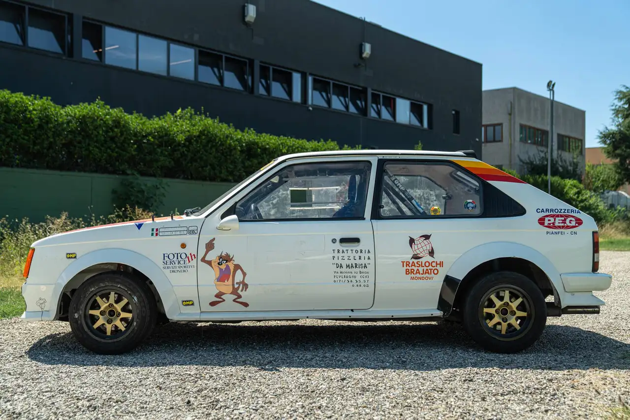 Opel Kadett GT/E, foto 6