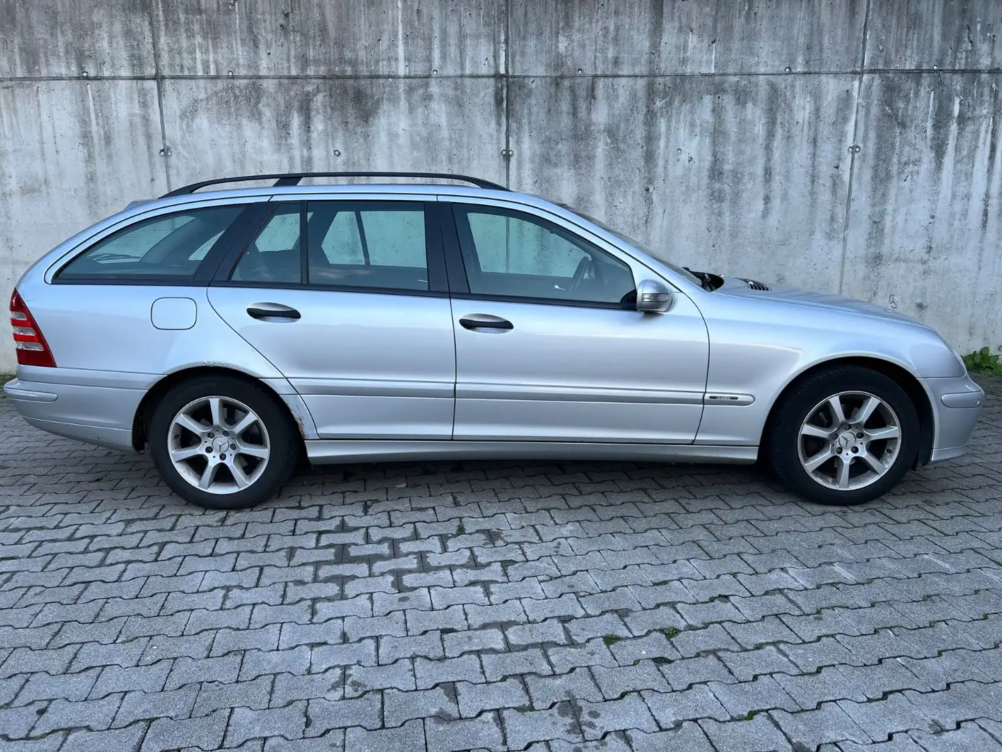 Mercedes-Benz C 180 KOMP. T ELEGANCE*1.Hand*Multikontur+Sitzhz Argent - 2