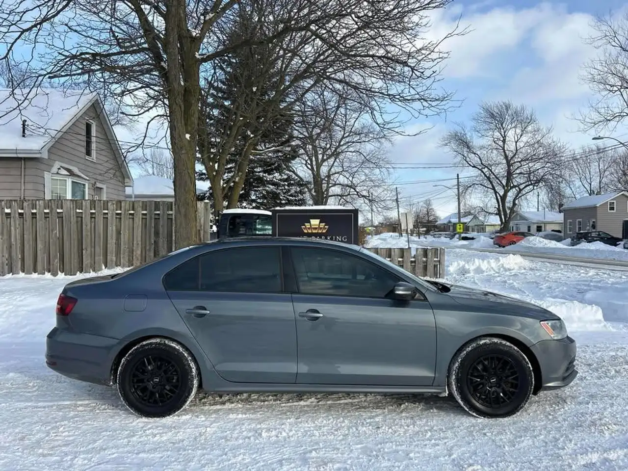 Volkswagen Jetta снимка Volkswagen Jetta