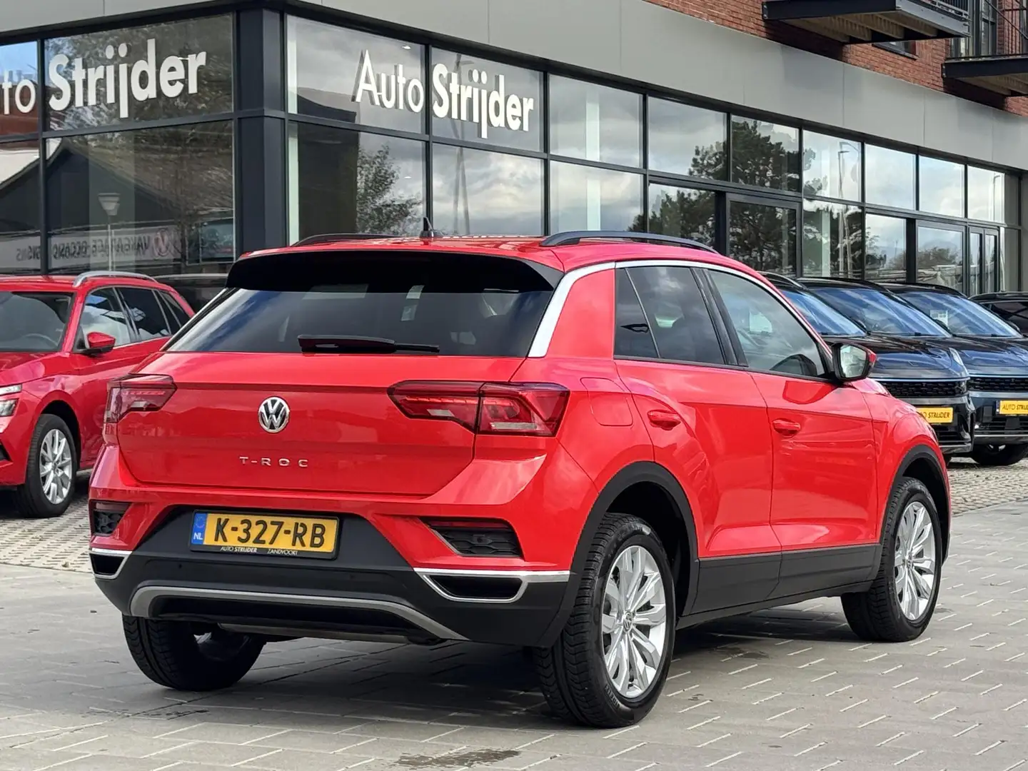 Volkswagen T-Roc 1.0 TSI Style LM17| | App-Connect | Climatronic | Rood - 2