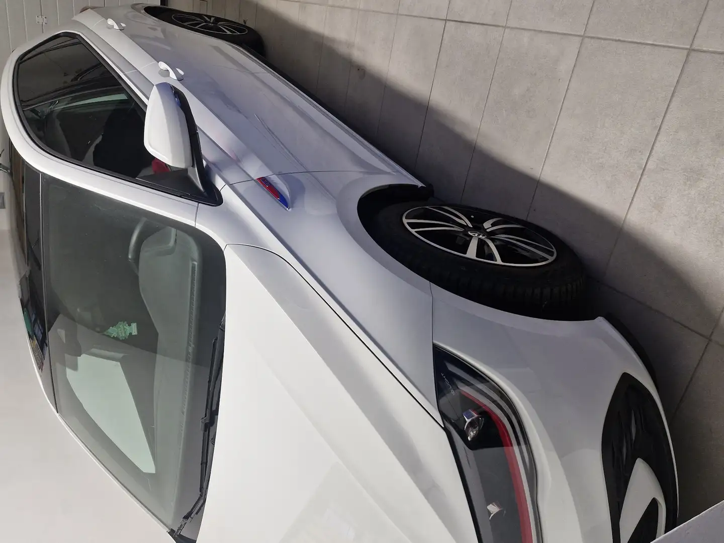 Volkswagen Polo GTI 2.0 tsi dsg - 1