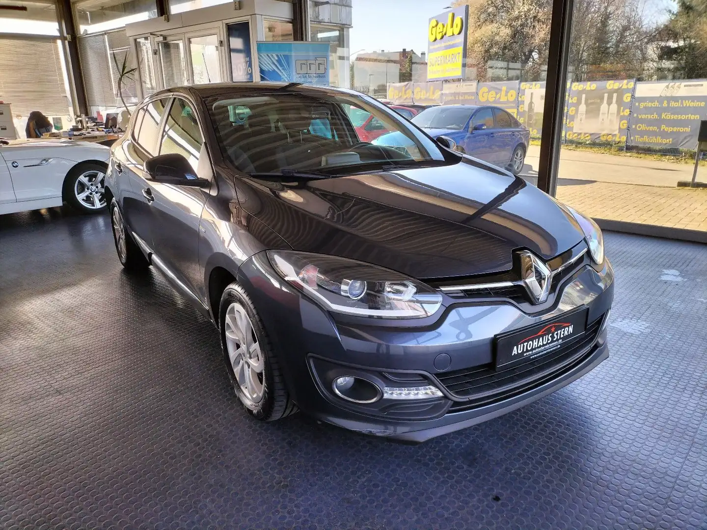 Renault Megane III Lim. 5-trg. Limited*DeLuxe*1.Hand* Grigio - 1