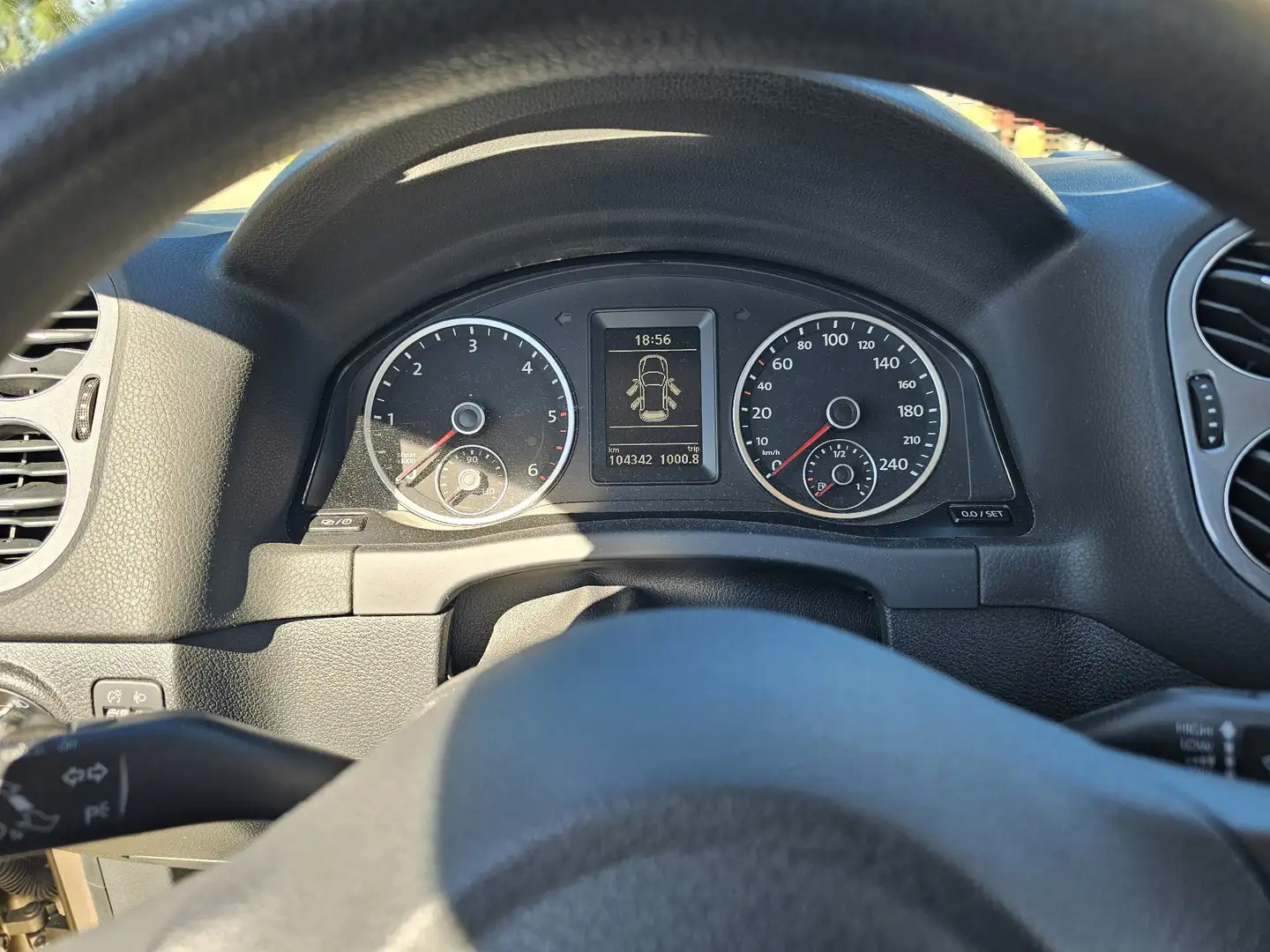 Volkswagen Tiguan 2.0 TDI DPF 4Motion Trend & Fun - 2