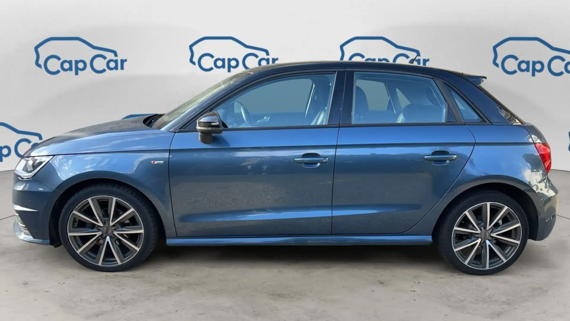 Audi A1 I 1.4 TDI 90 Ultra Business Line - 2