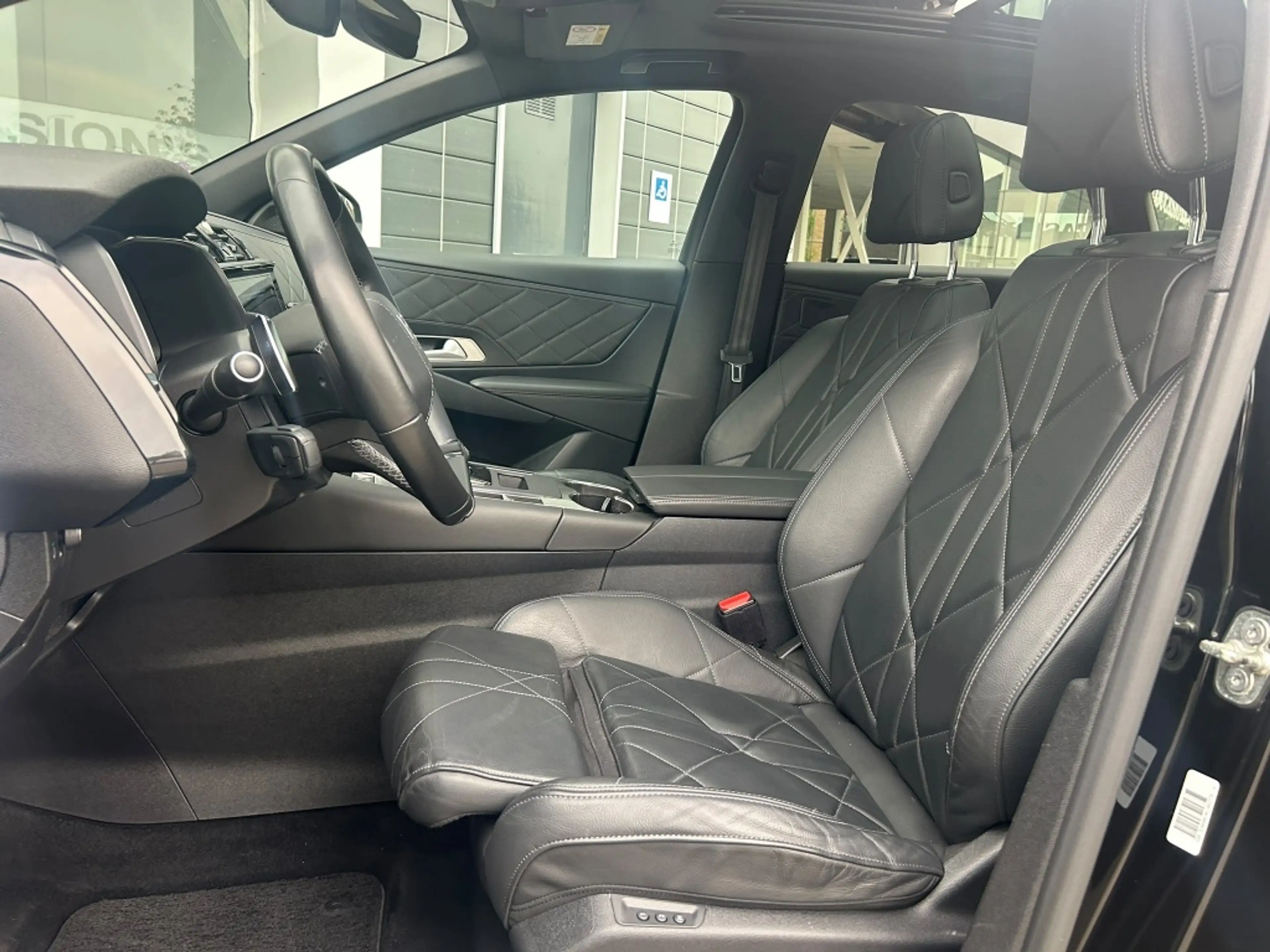 DS Automobiles DS 7 Crossback 1.6 PT Business — photo 14