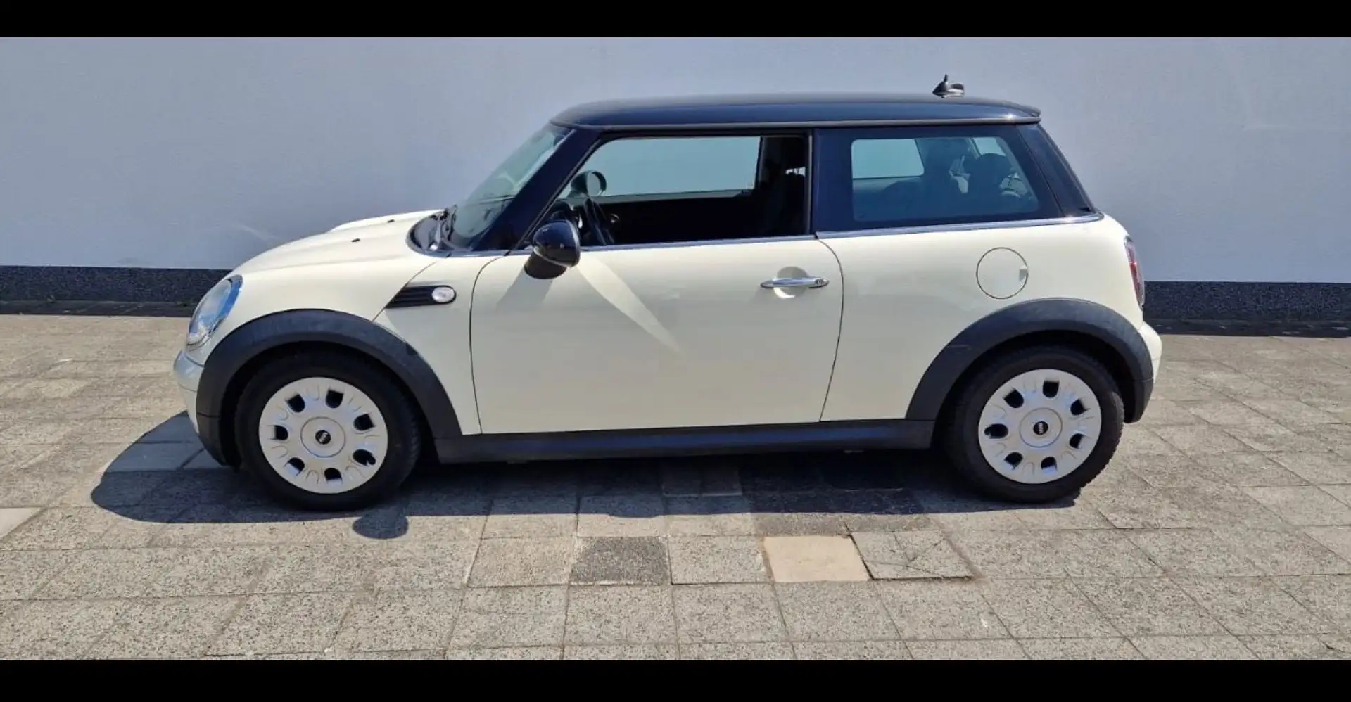 MINI Cooper - 1