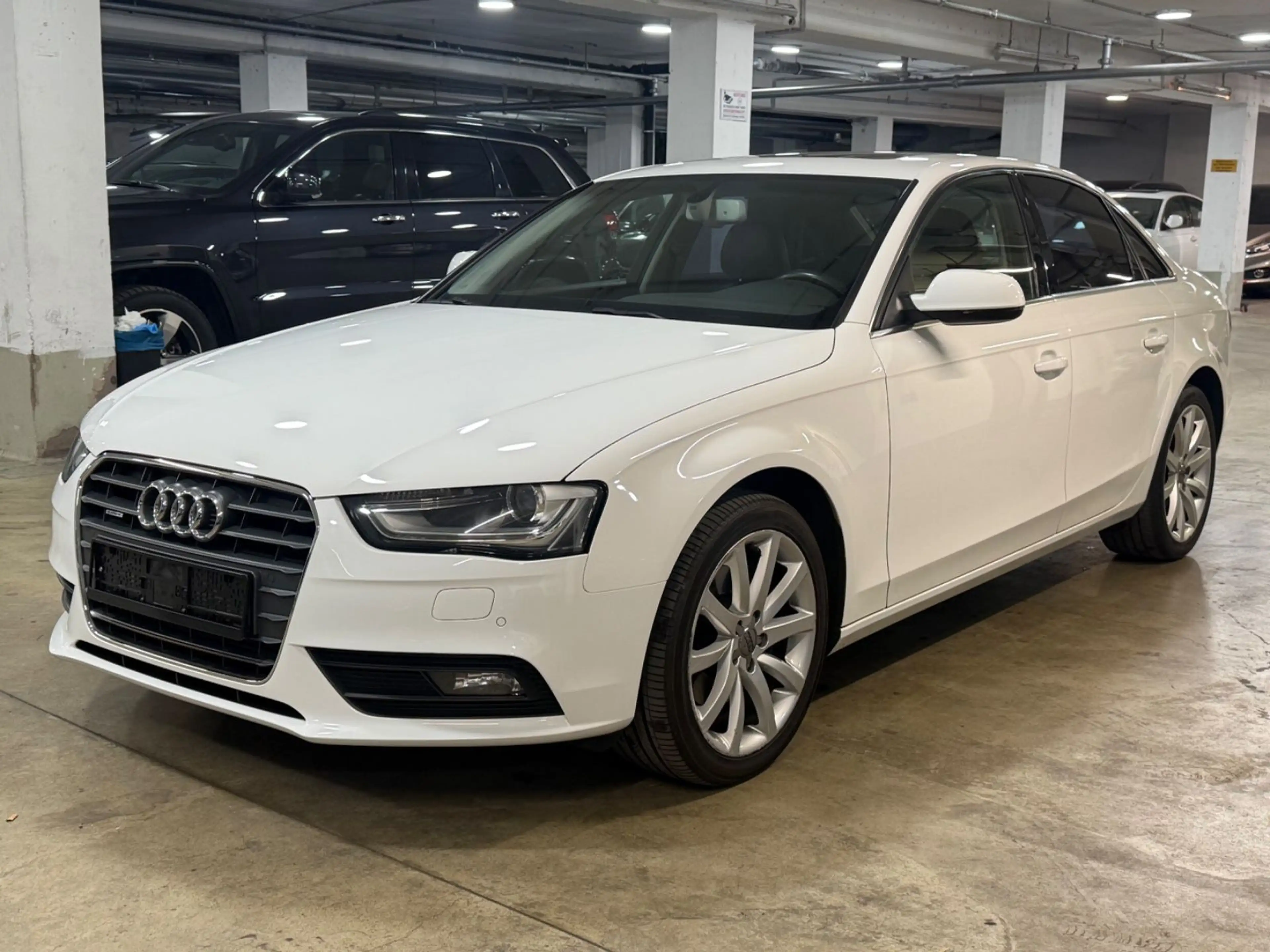 Audi A4 2.0 TFSI quattro Leder~Navi~Klima~Automatik