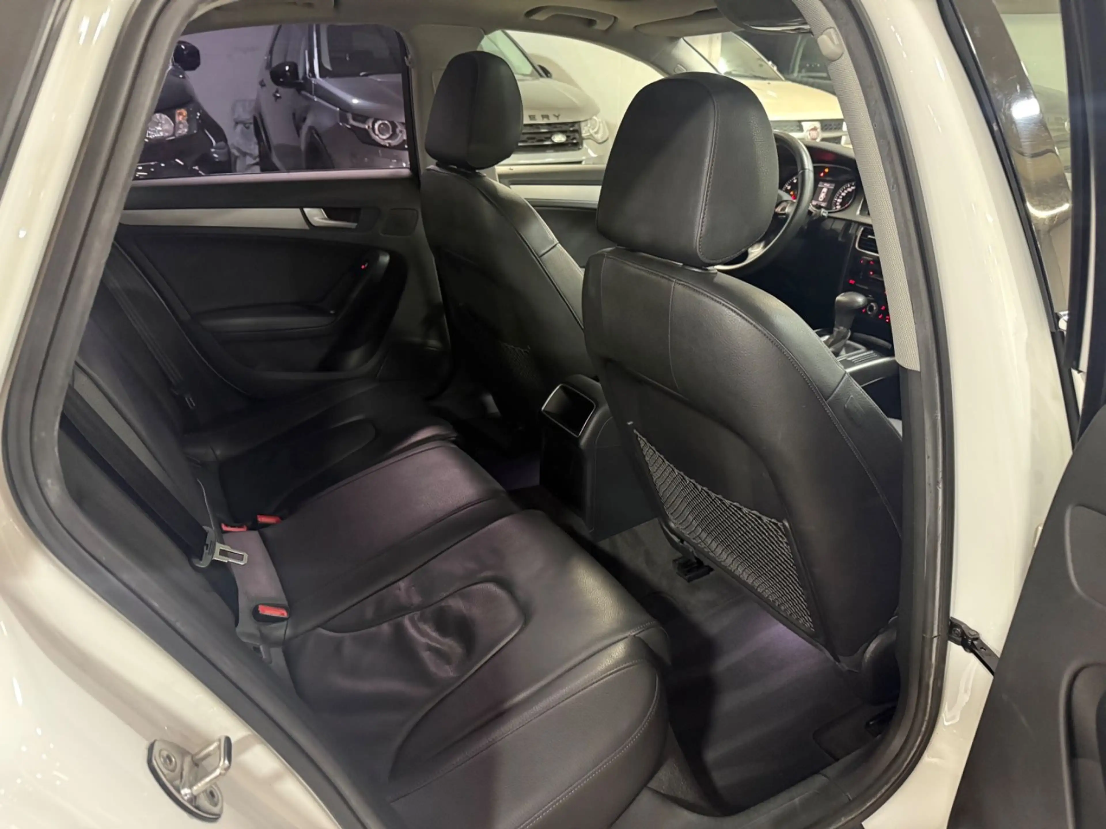 Audi A4 2.0 TFSI quattro Leder~Navi~Klima~Automatik — photo 13