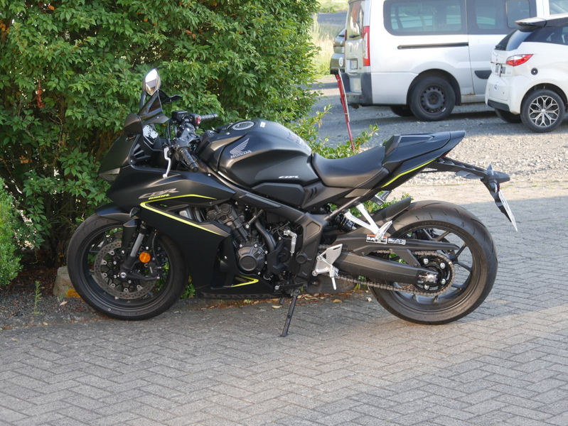 Honda CBR 650 R  mit E- Clutch — photo 4