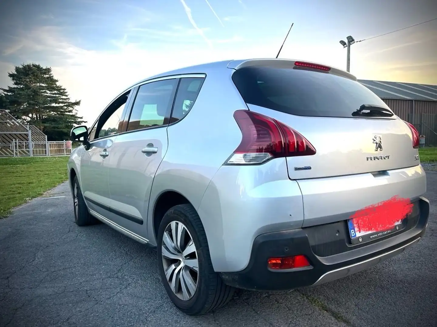 Peugeot 3008 1.6 BlueHDi Allure - 2