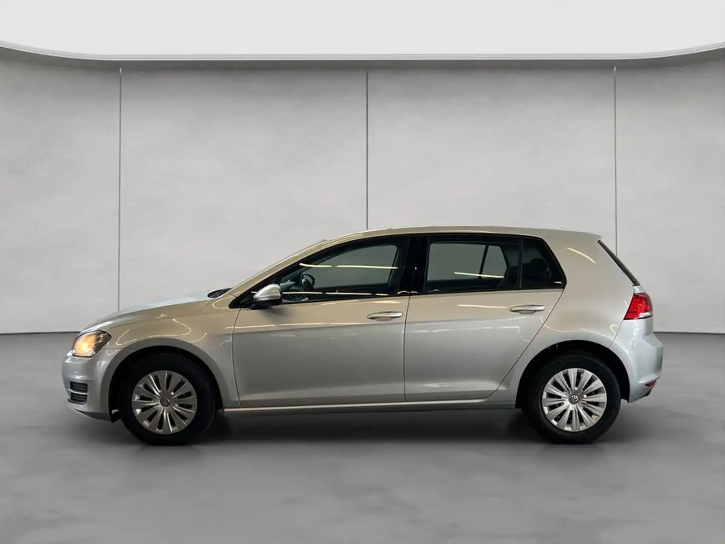 Volkswagen Golf 1.6 TDI Trendline Silver - 2