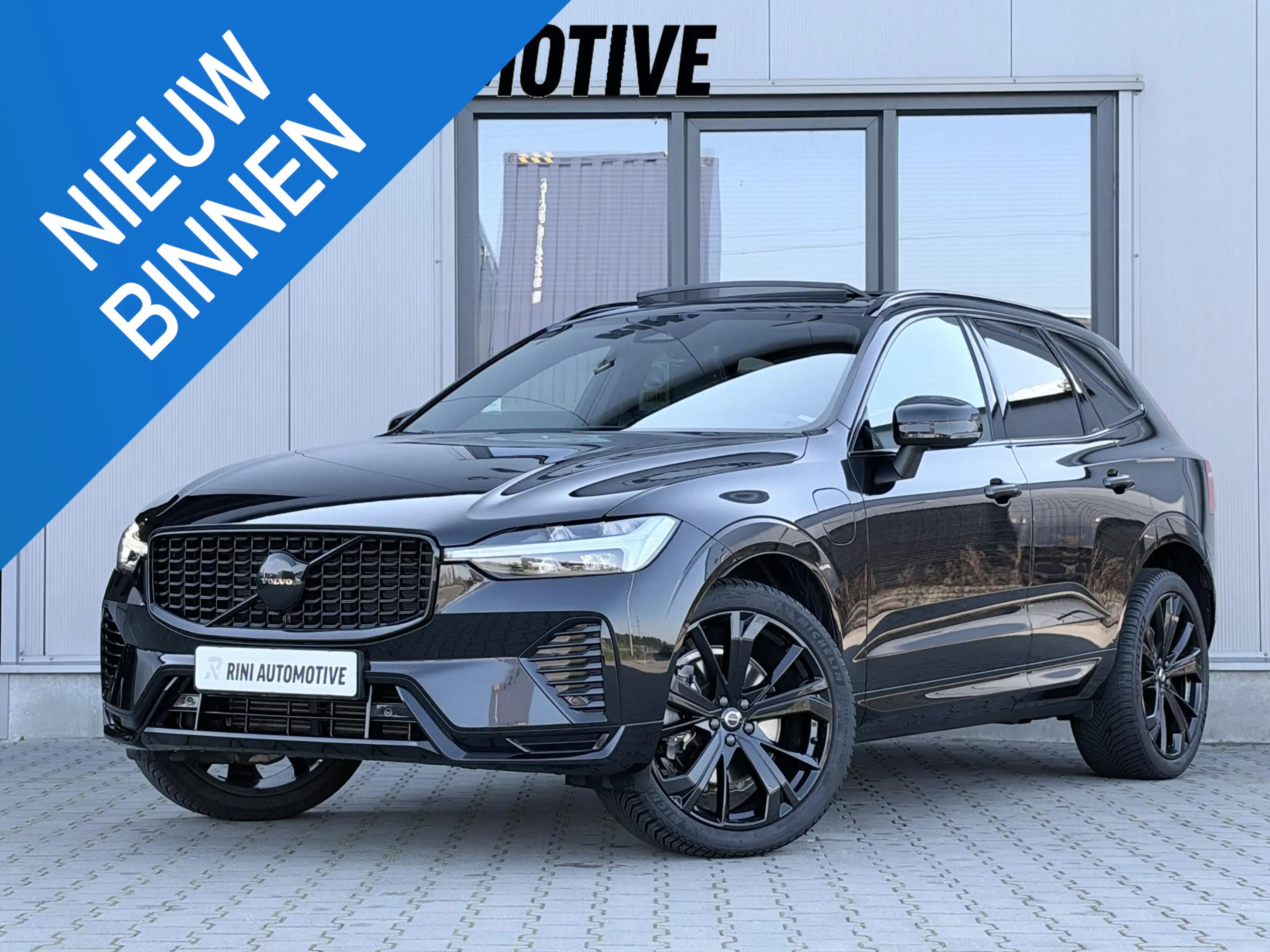 Volvo XC60 2.0 T8 Plug-in hybrid AWD Plus Black Edition 455 P