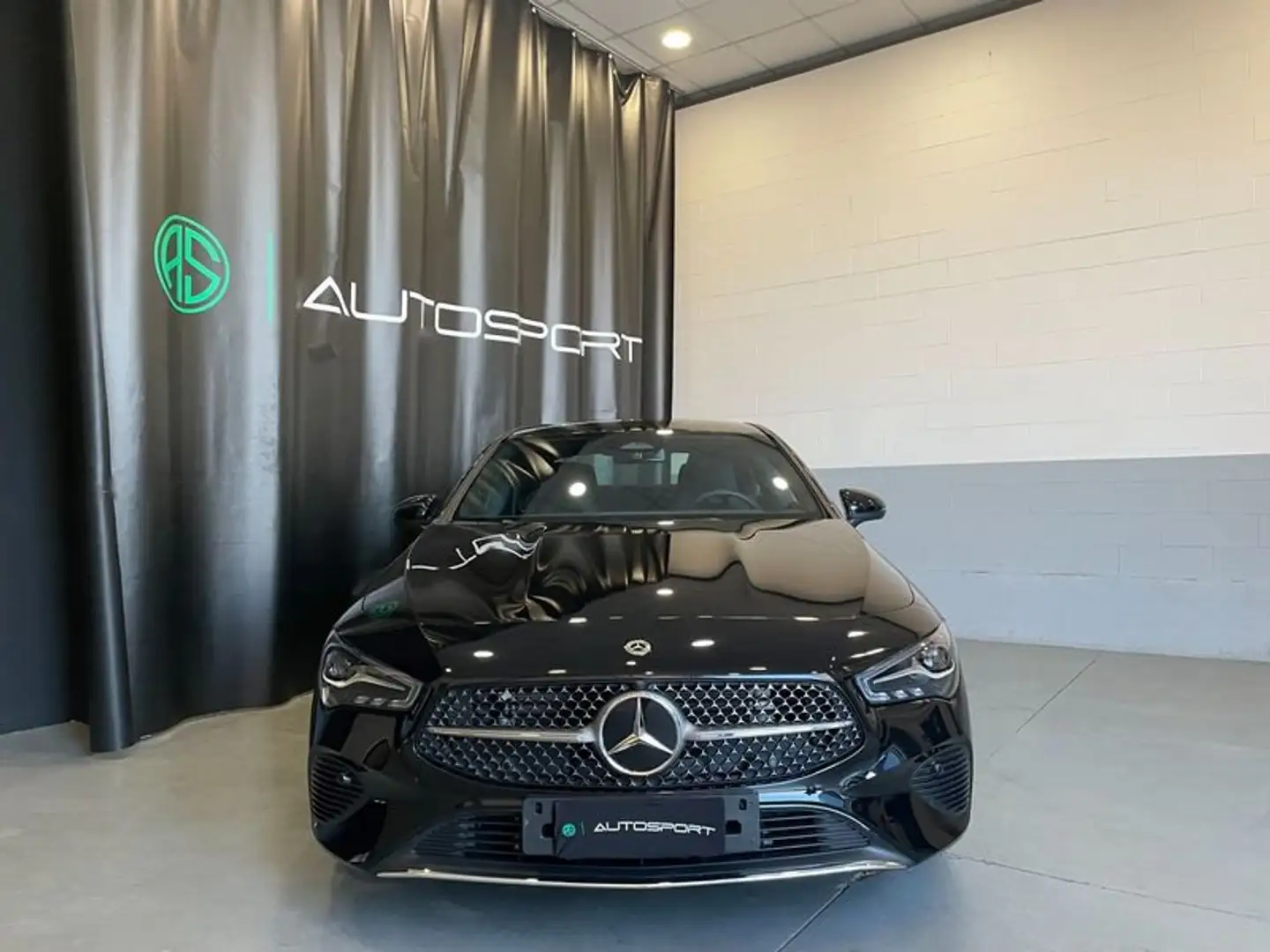Mercedes-Benz CLA 180 CLA 180 Automatic Progressive Advanced Plus Nero - 2