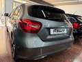 Mercedes-Benz A 180 180d Gris - thumbnail 5