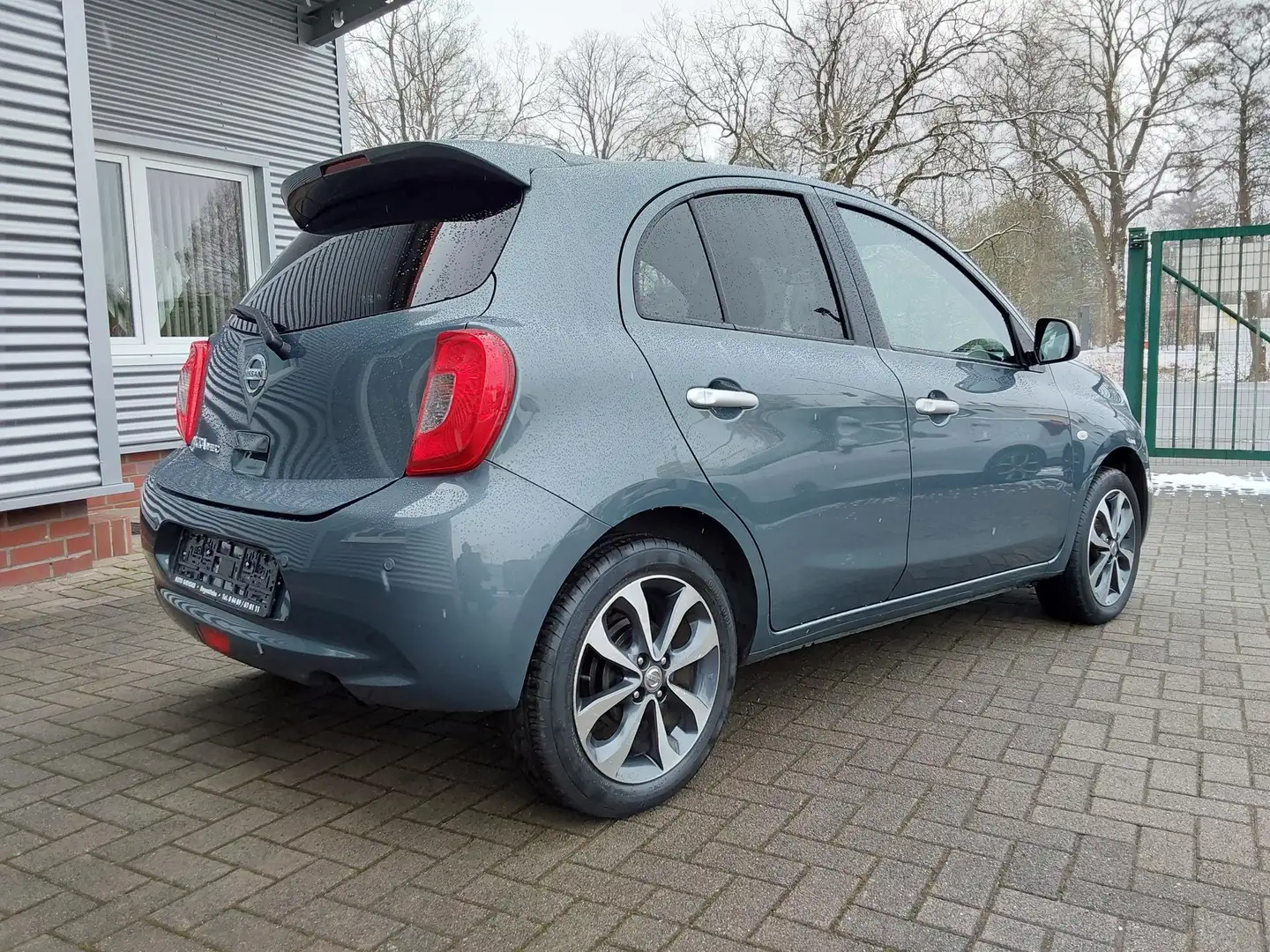 Nissan Micra 1.2 N-Tec PDC/SHZ/NAV/KLIMA/NEBEL 59 kW (80 PS)... Grau - 2