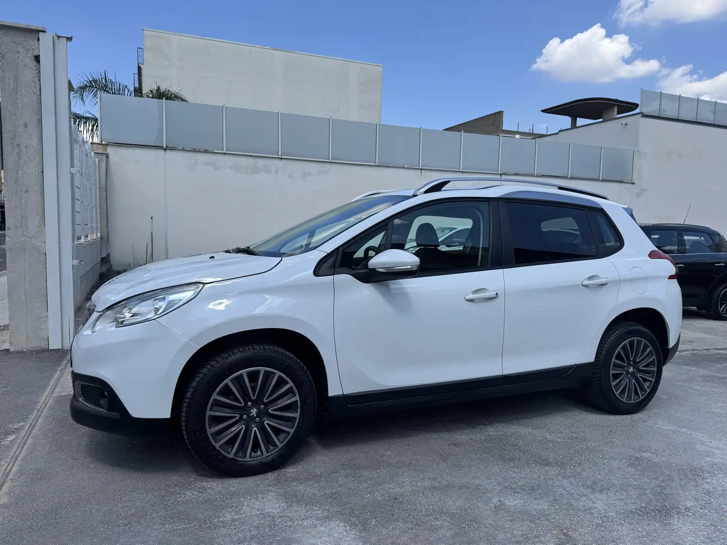 Peugeot 2008 1.6 e-hdi 8v Active s&s 92cv - 2