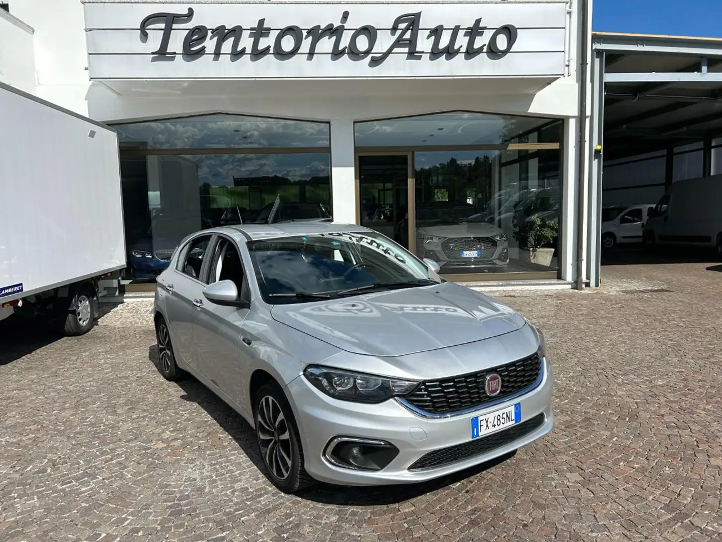 Fiat Tipo 1.6 Mjt S&S DCT 5 porte Lounge Argent - 1