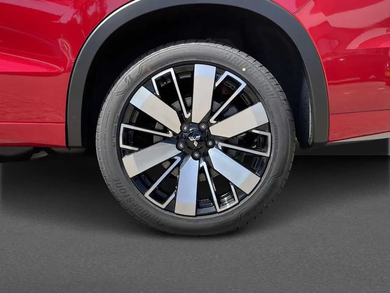 Mitsubishi Outlander 2026 — фото 11