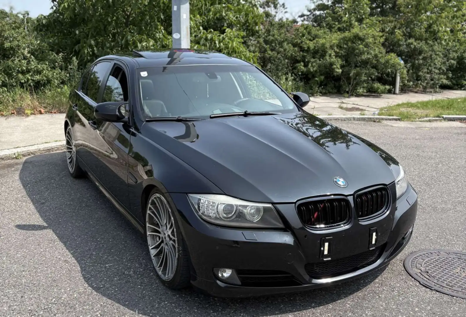 BMW 335 335i xDrive Aut. - 1