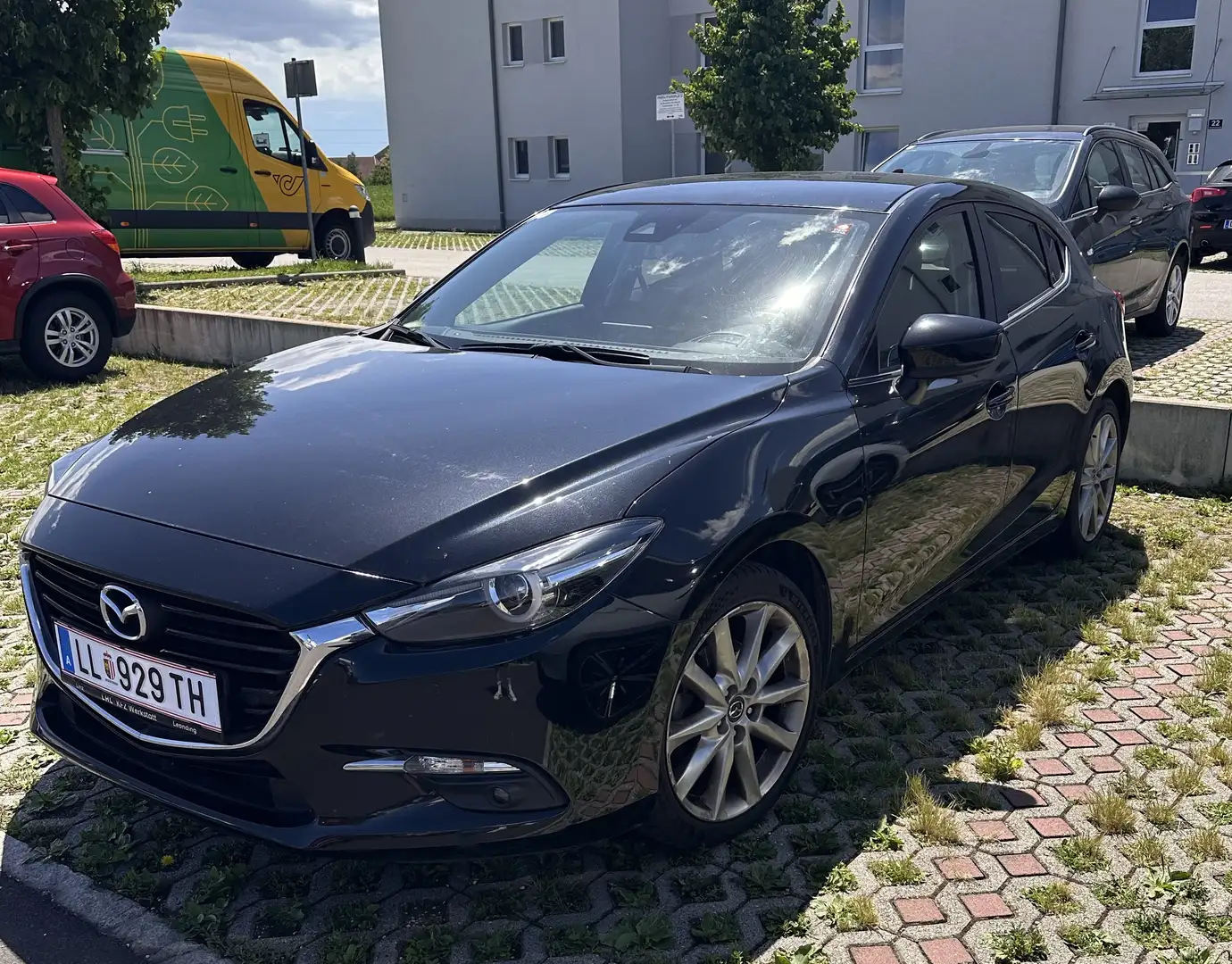 Mazda 3 Sport G165 Revolution - 1