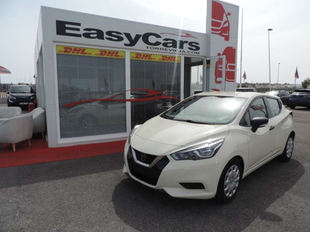 Nissan Micra IG-T Dark Sound 100 - foto 1