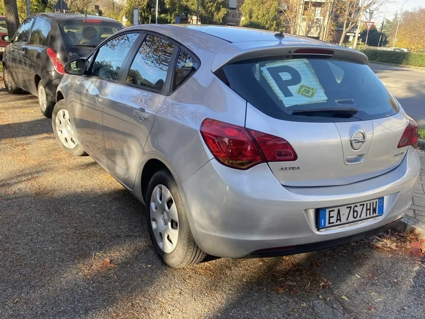 Opel Astra 1.3 CDTI DPF ecoFLEX Edition Grau - 2