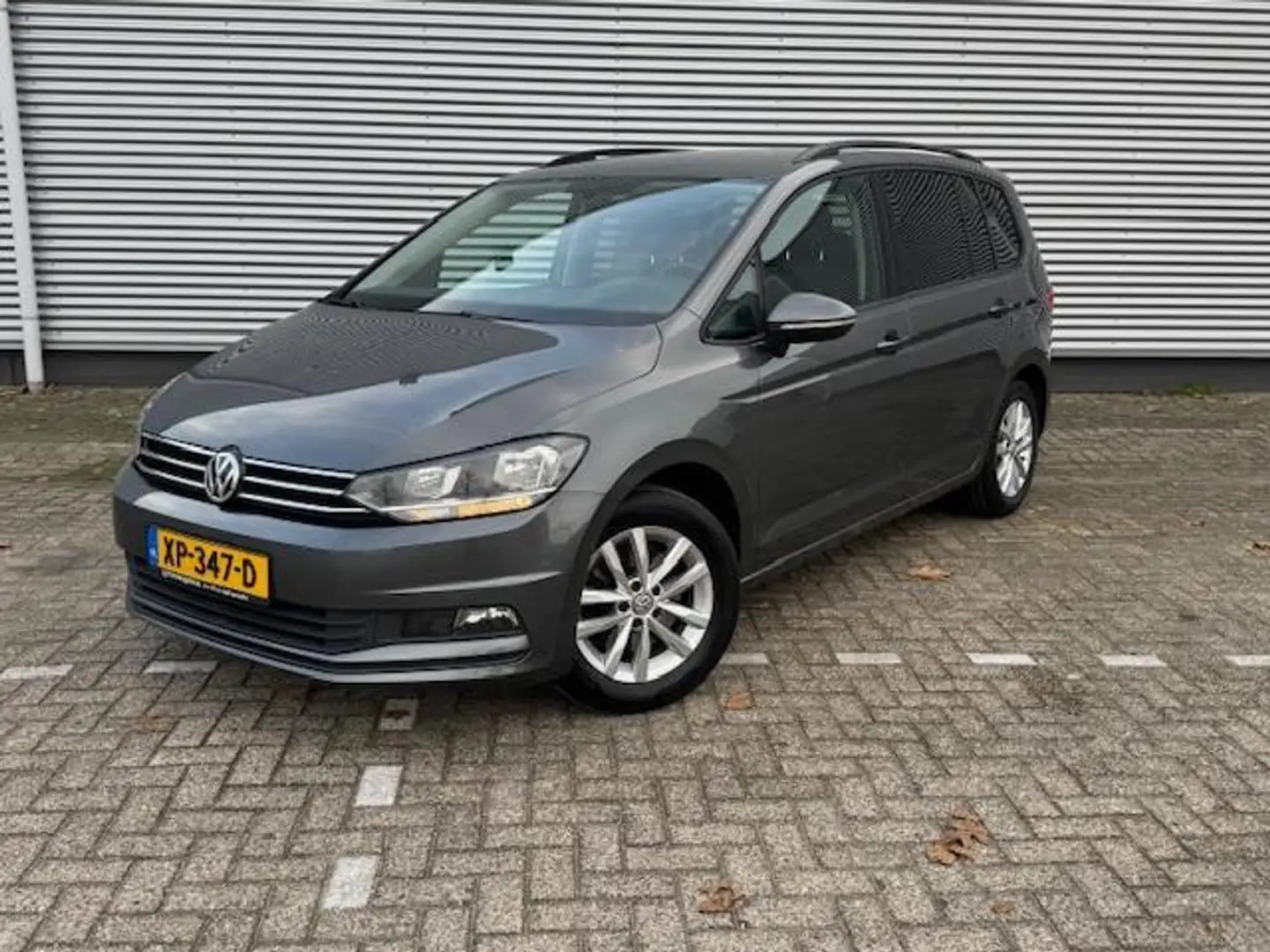 Volkswagen Touran 1.4 TSI Comfortline 7p Carplay/Andriod/Camera,trek Gris - 1