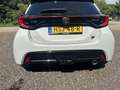Toyota Yaris 1.5 Hyb. GR Sport Grijs - thumbnail 2