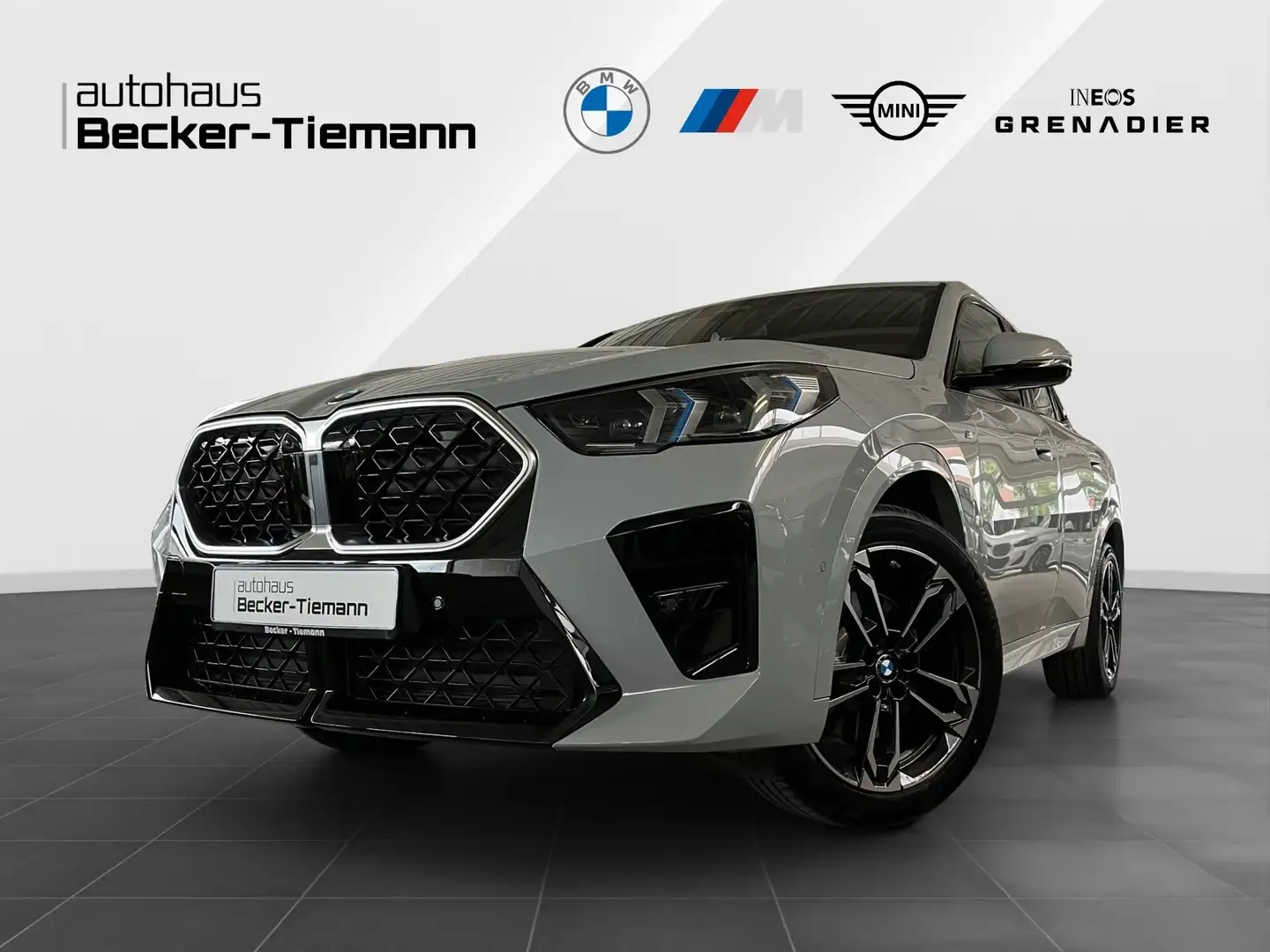 BMW X2 sDrive20i M Sport/ LC Prof/ PA Prof/ Head-Up/ Fern Grau - 1