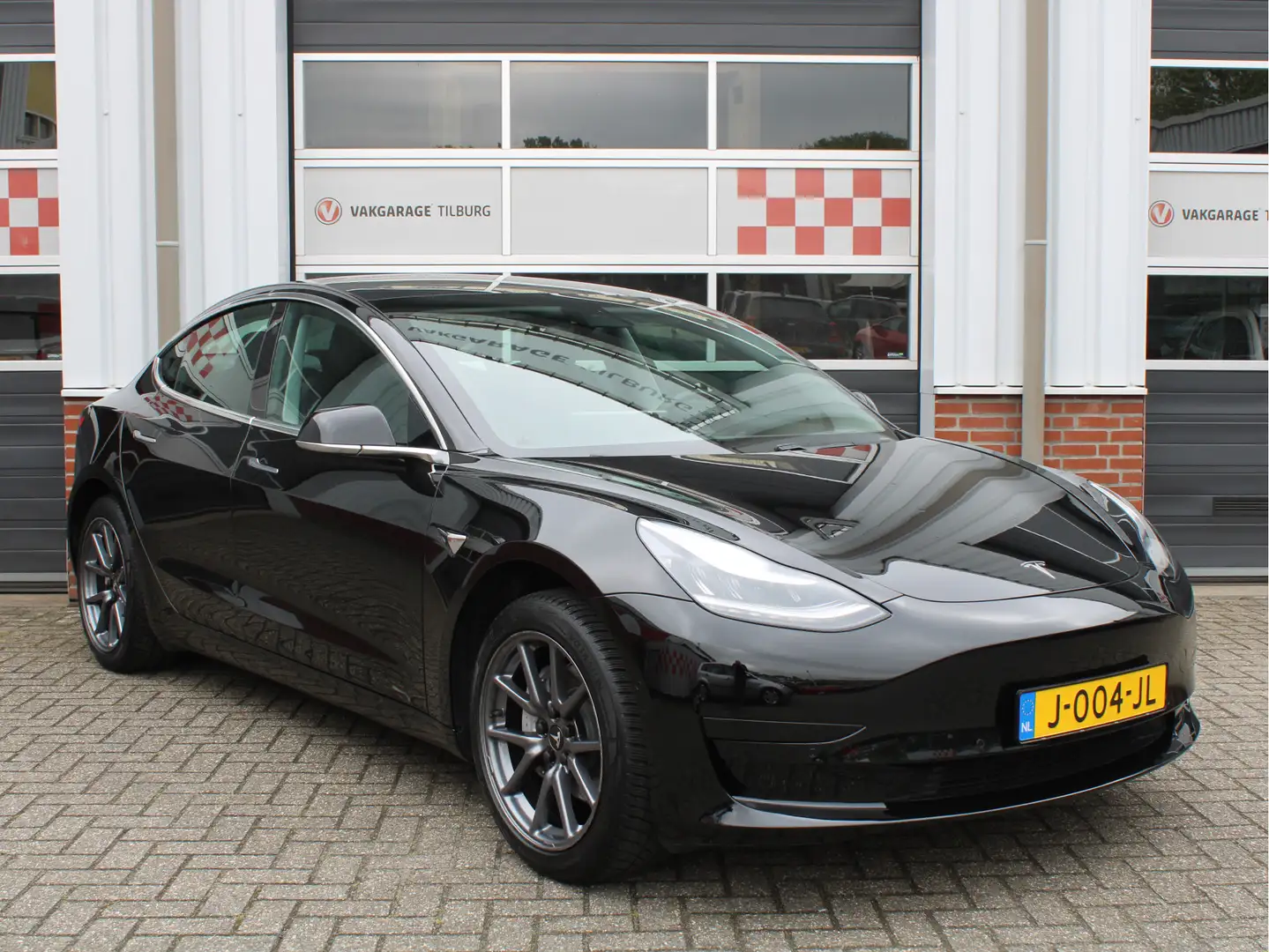 Tesla Model 3 Standard RWD Plus 60 kWh 1e Eig./Autopilot/Panoram Noir - 2