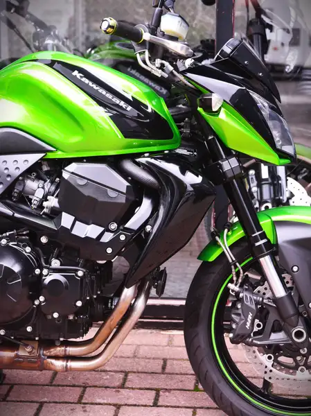 Kawasaki Z 750 - foto 4