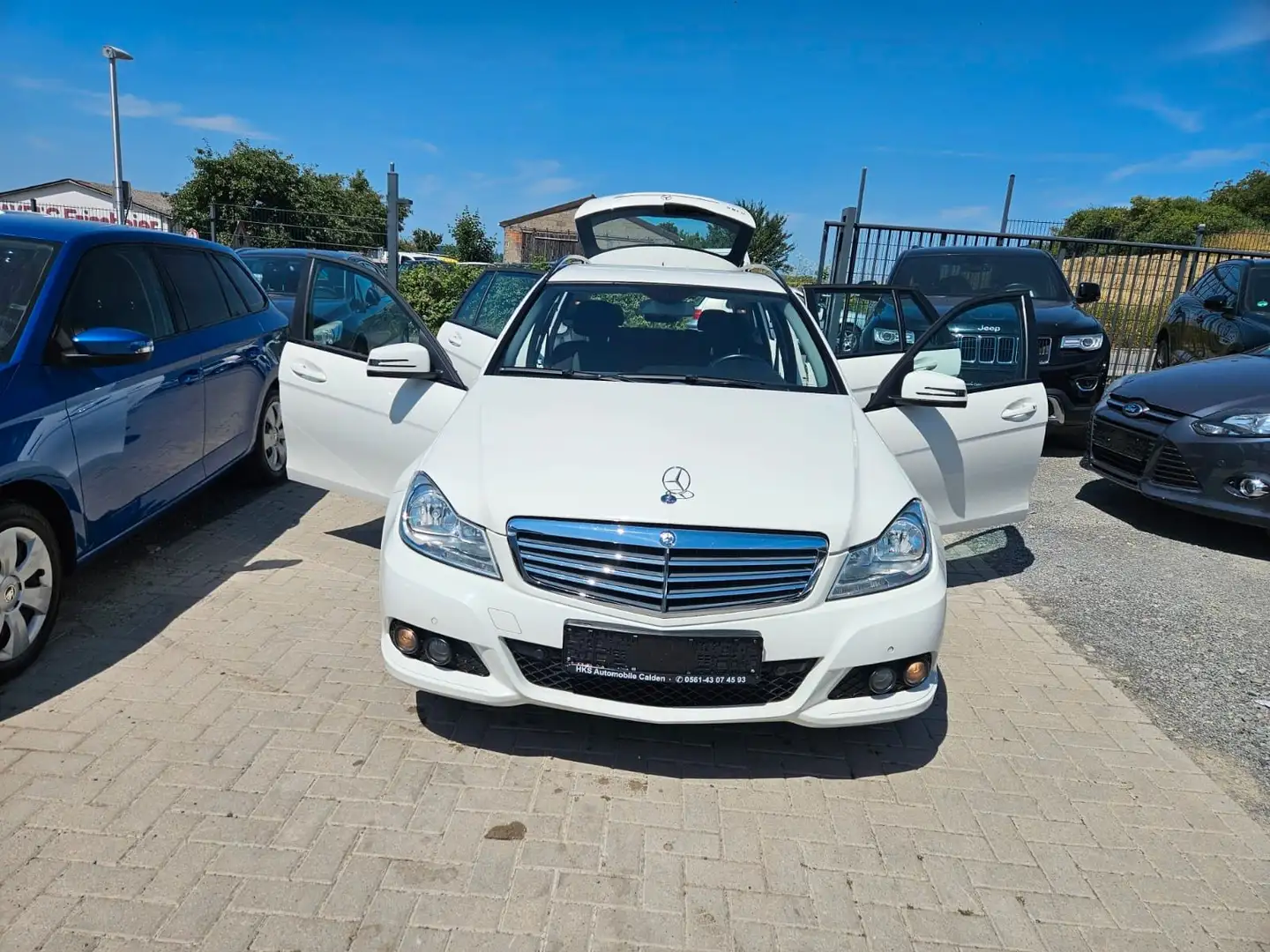 Mercedes-Benz C 180 T CGI BlueEfficiency Blanc - 2