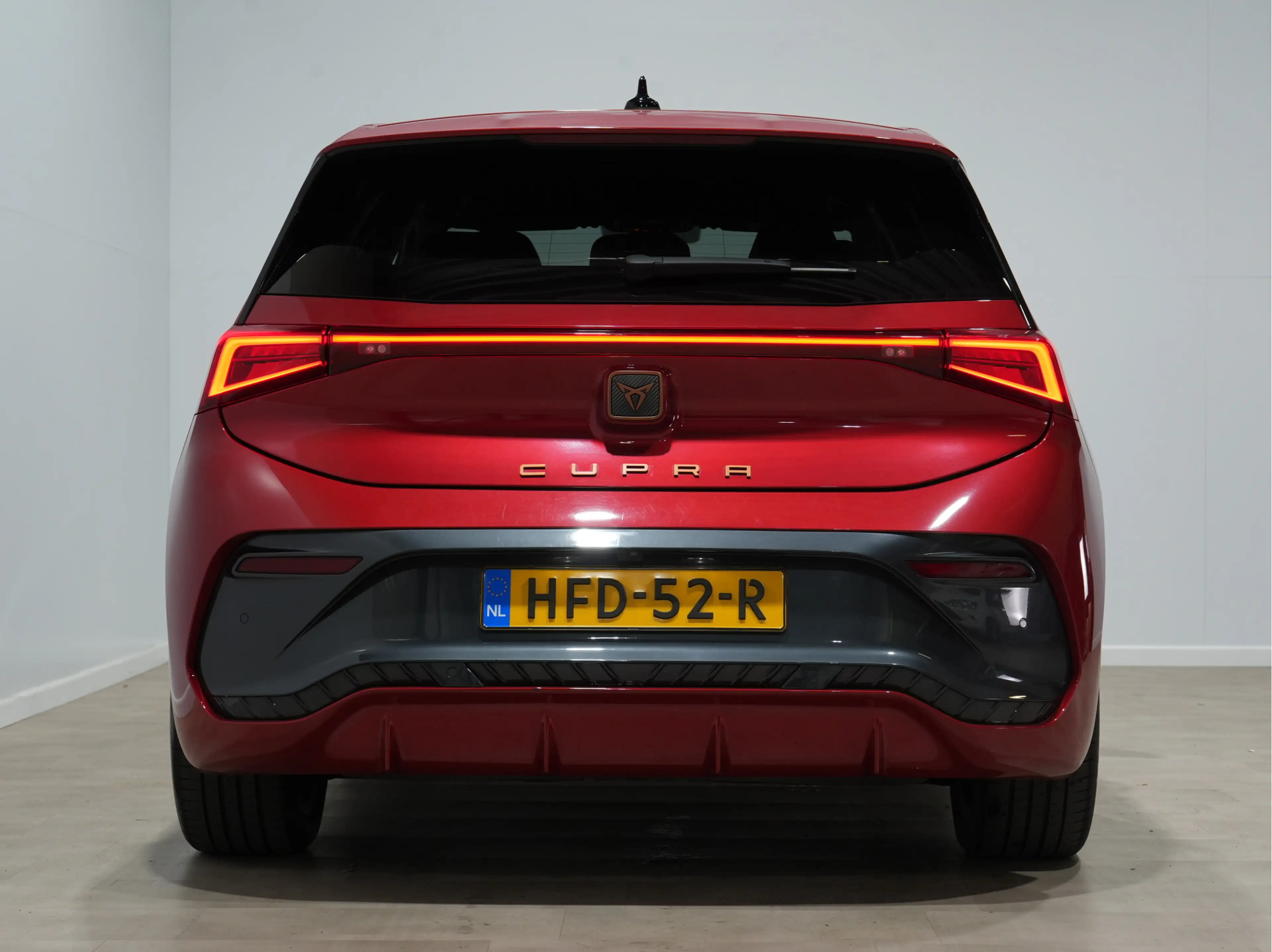 CUPRA Born Performance One 62 kWh Apple Carplay Warmtepomp St — photo 8