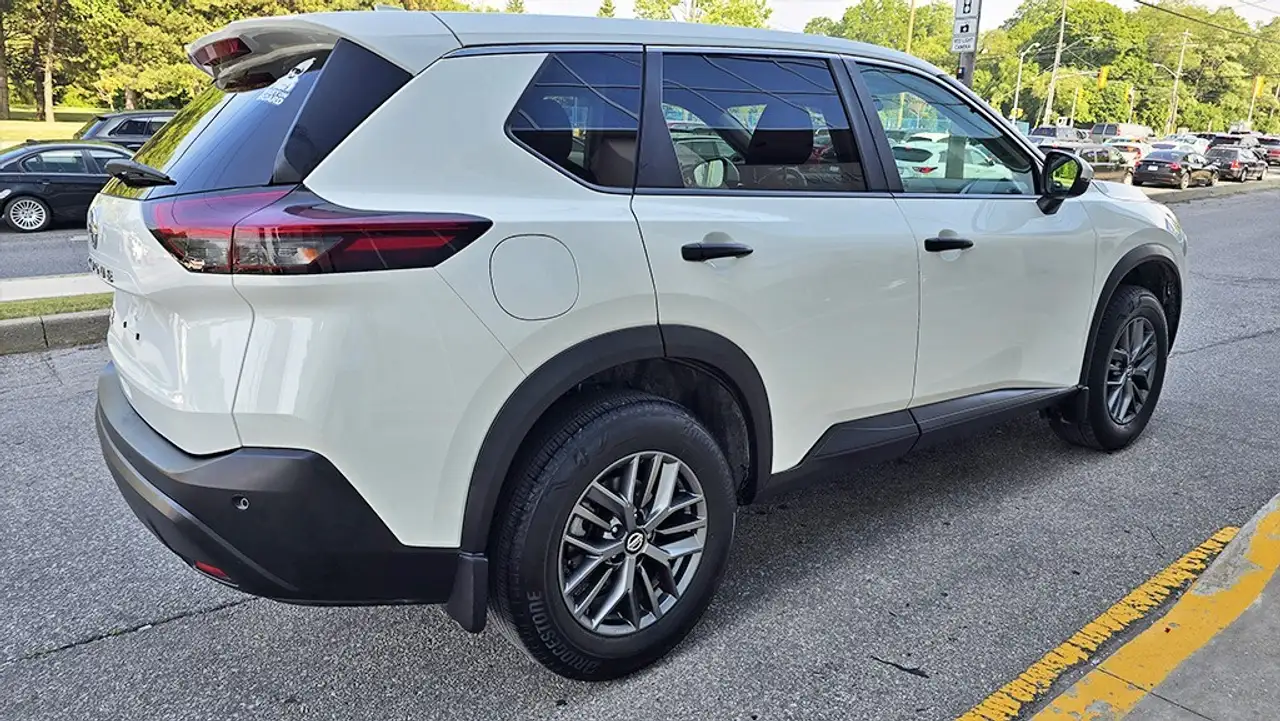 Nissan Rogue снимка Nissan Rogue