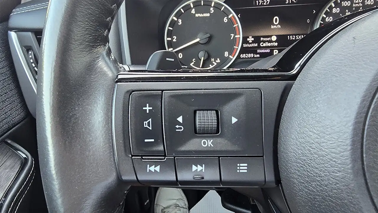 Nissan Rogue снимка Nissan Rogue
