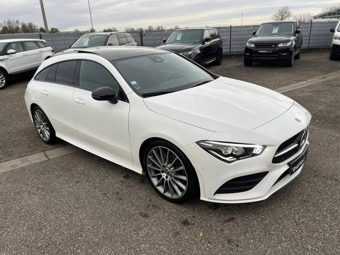 Mercedes-Benz CLA 250 250 AMG Line 7G-DCT 225ch GPS Caméra ToitPano Entr Blanc - 2