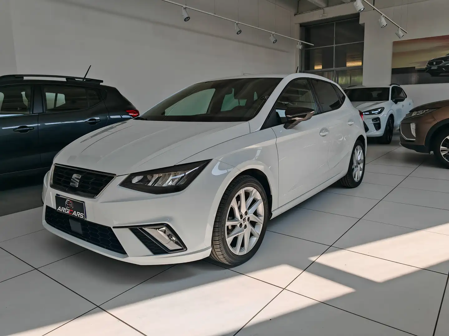 SEAT Ibiza Ibiza 1.0 ecotsi FR 95cv Bianco - 1
