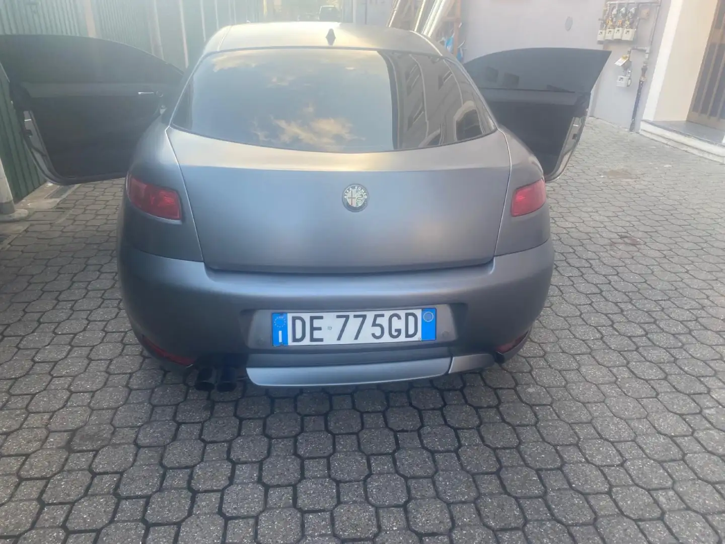 Alfa Romeo GT 1.9 jtd mjt Luxury - 2