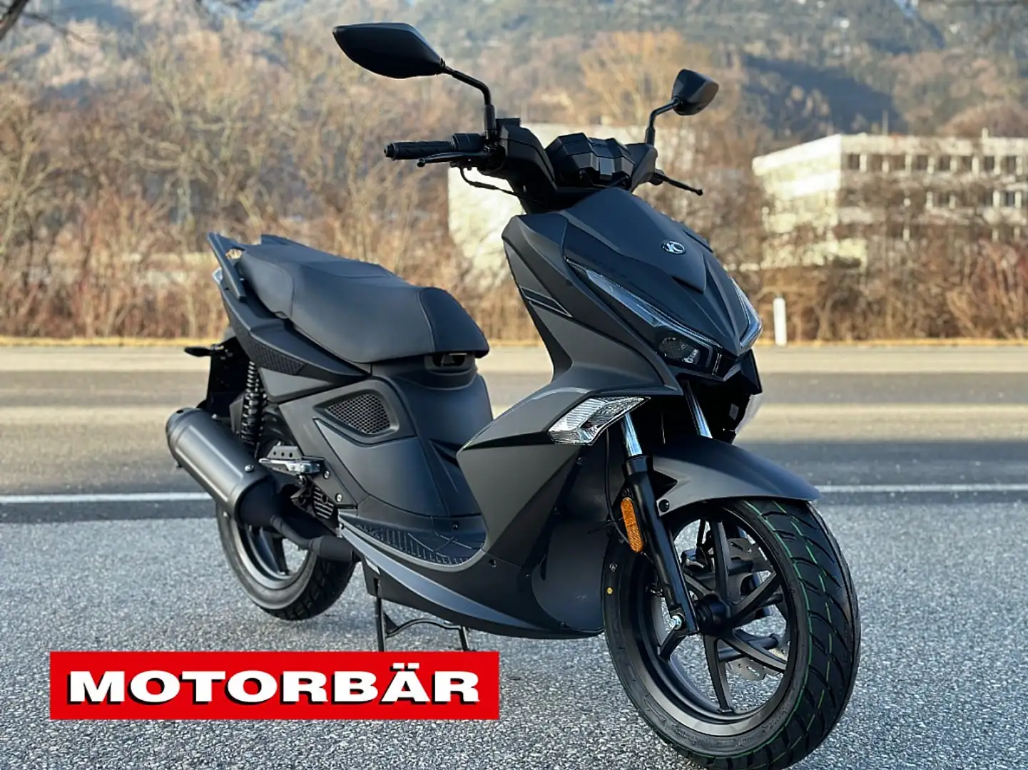 Kymco Super 8 R 50i Schwarz - 1