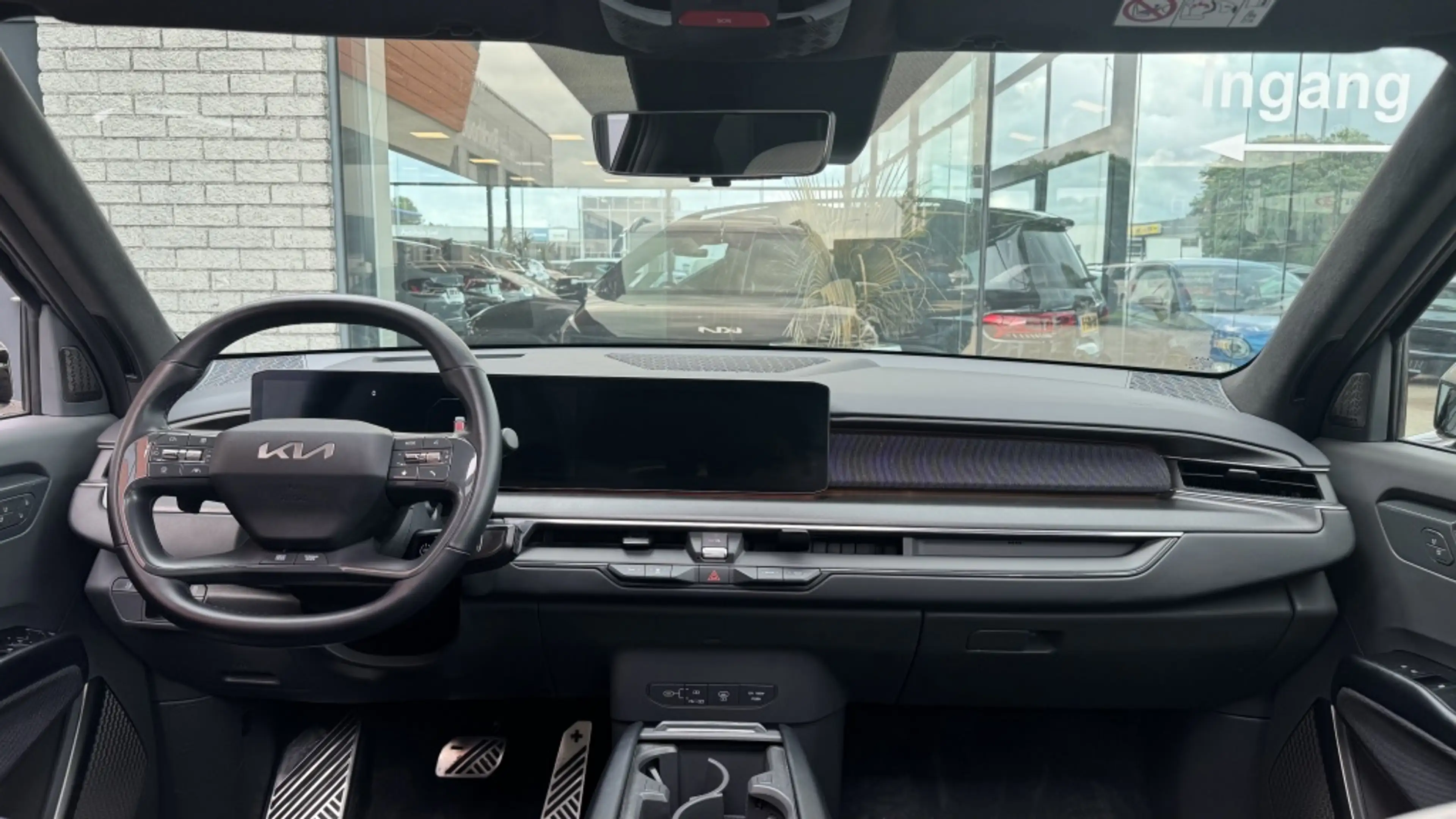 Kia EV9 GT-Line 99.8 kWh — photo 21