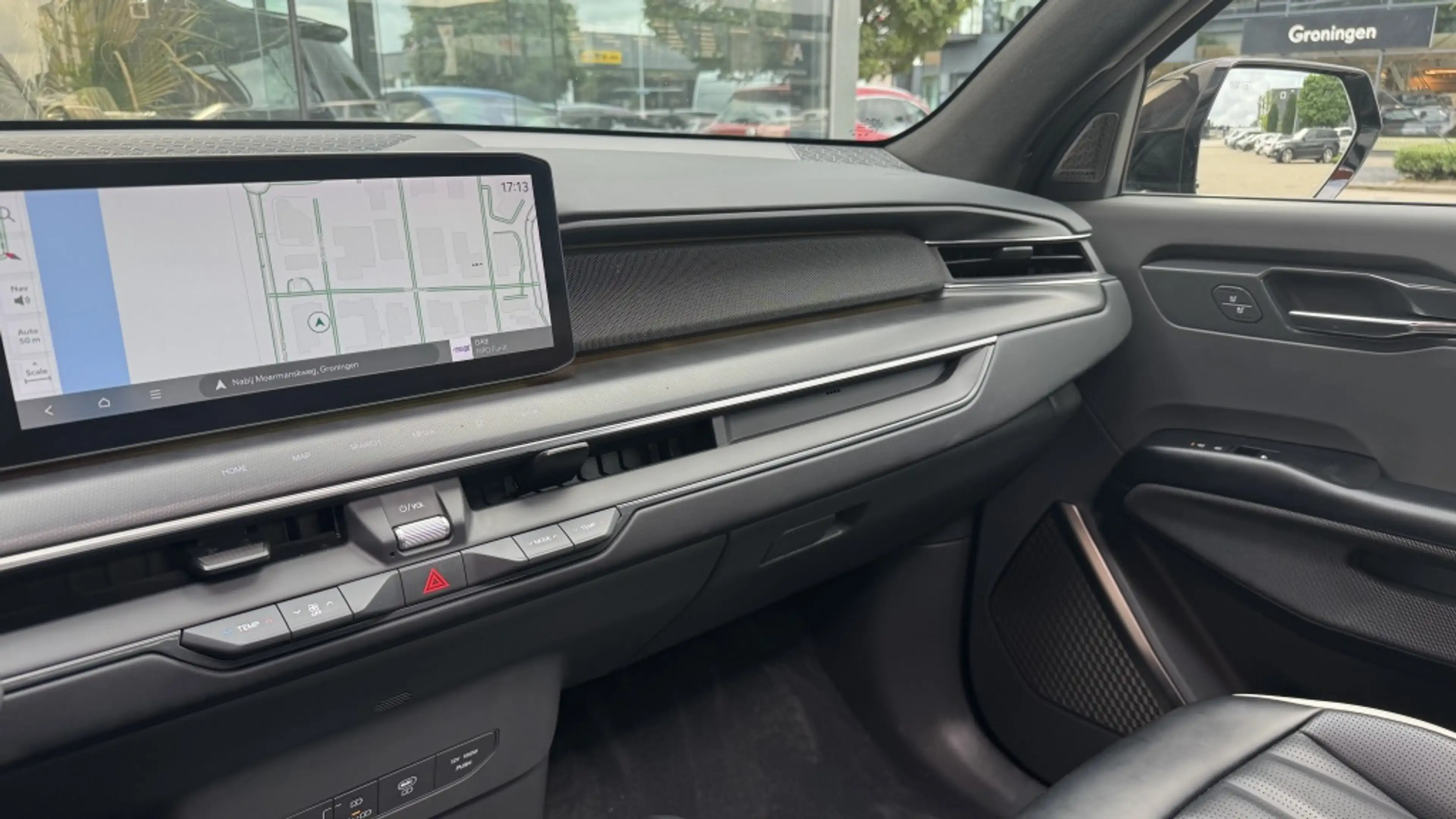 Kia EV9 GT-Line 99.8 kWh — photo 28
