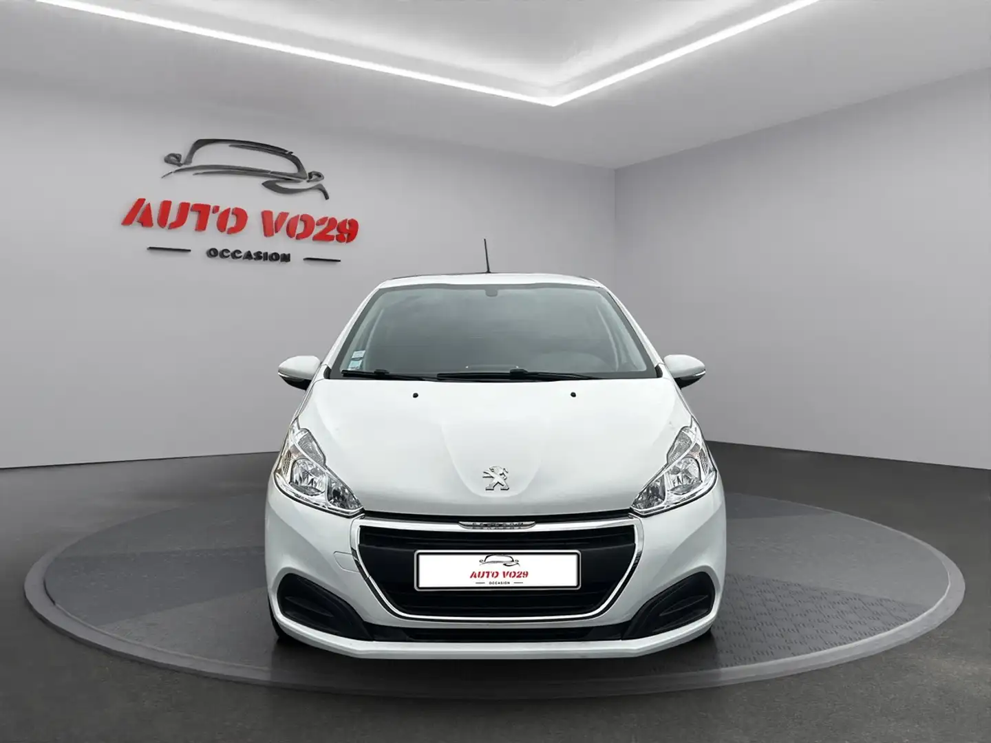 Peugeot 208 1.5 hdi Blanc - 2