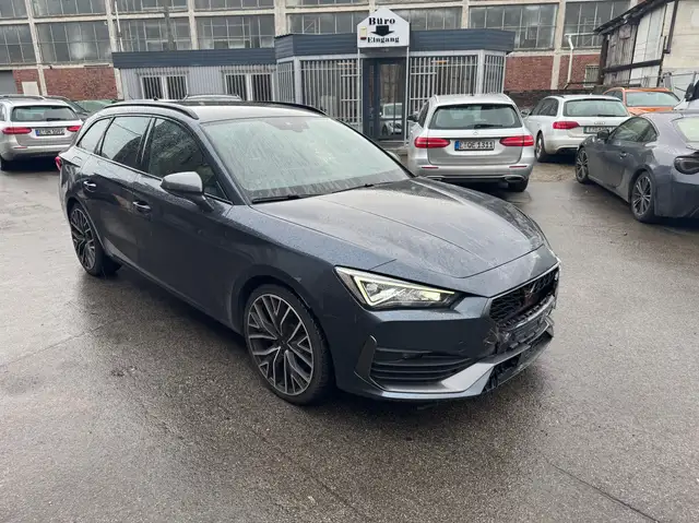 CUPRA Leon Sportstourer VZ 2.0 Automatik Kamera CarPlay 1.Han
