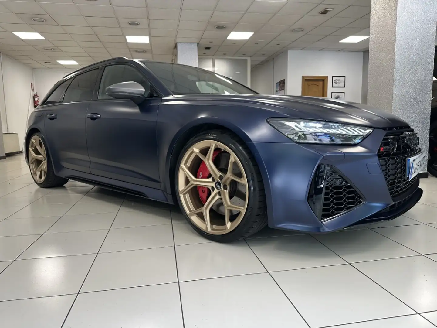 Audi RS6 Avant Performance Azul - 1