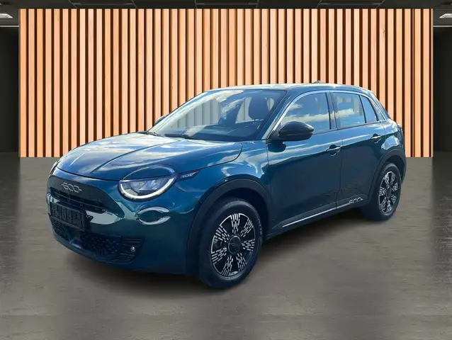 Fiat 600 view 2