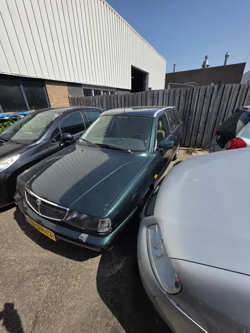Lancia Dedra 1.8-16V VVT Зелёный - 1